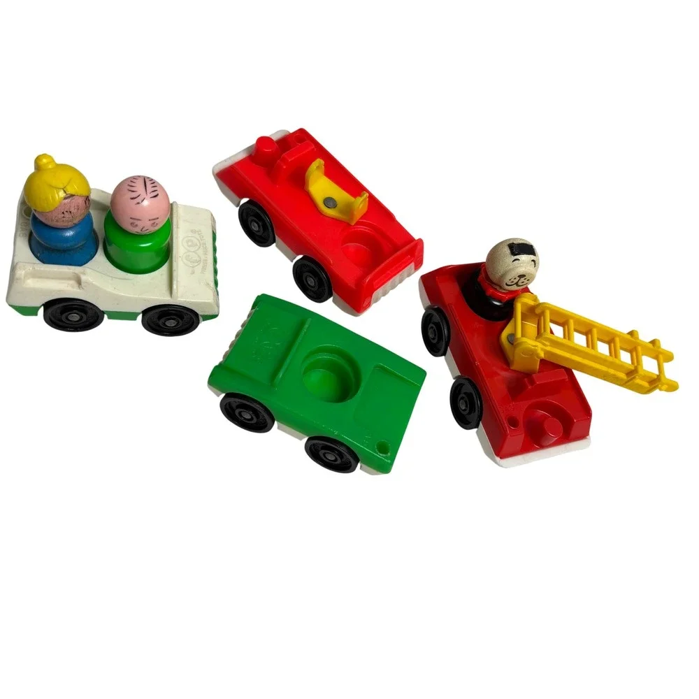Vintage Fisher Price Little People Cars Fire Truck Wood Plastic Figures‎ Lot 7pc